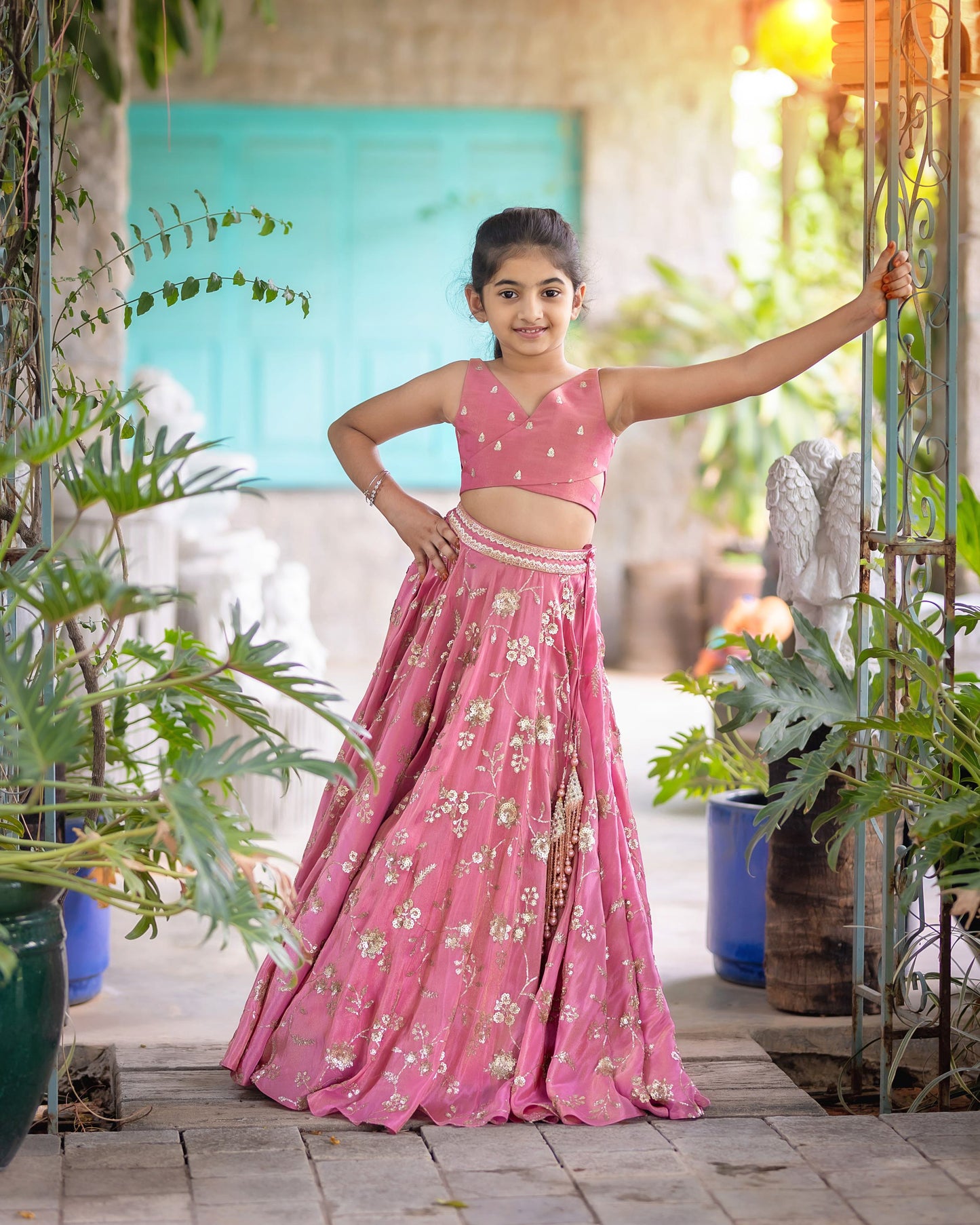 Jhilmil tissue jaal lehnga