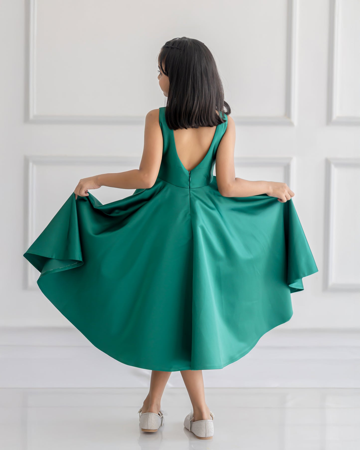 EMERALD BUZZ