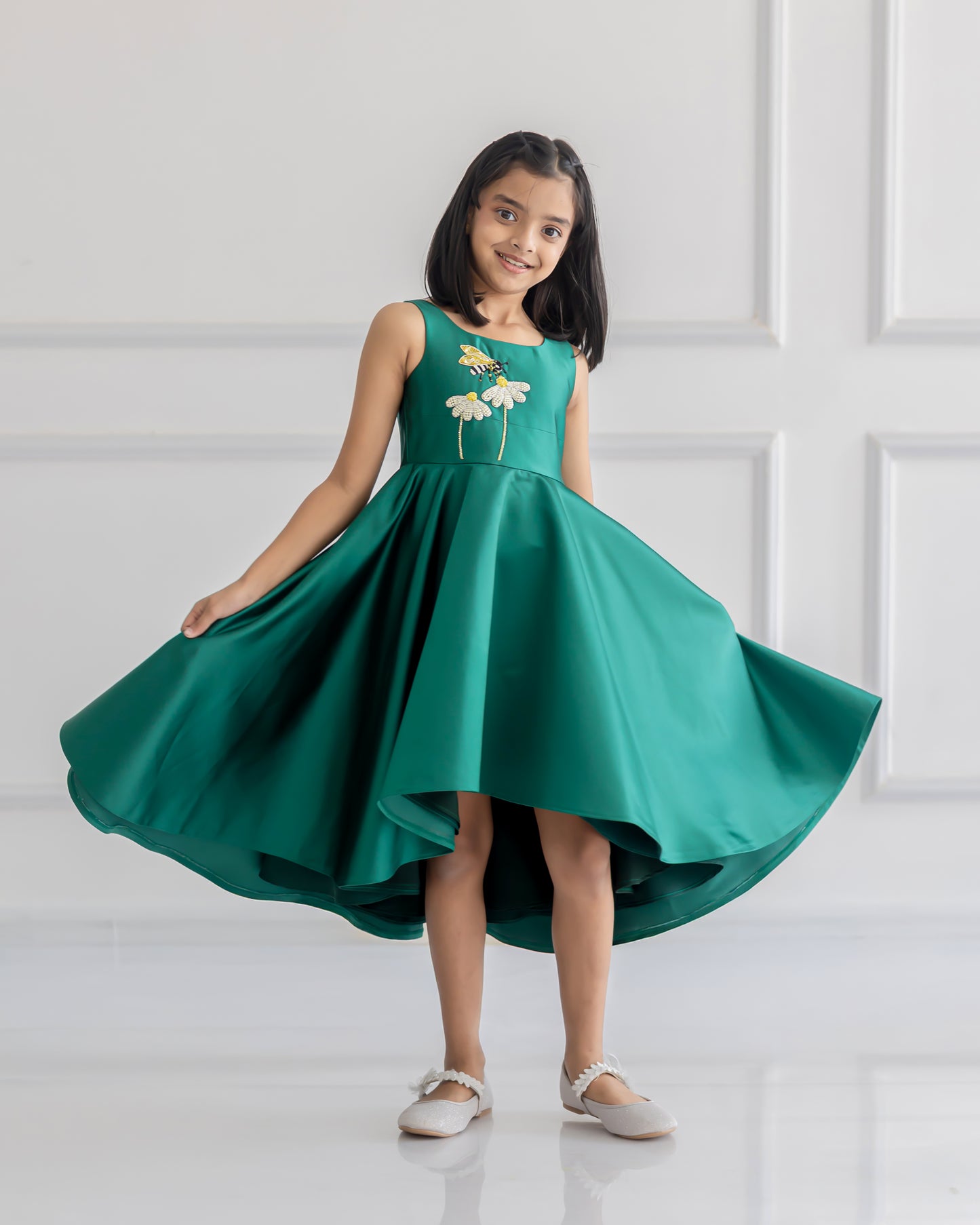 EMERALD BUZZ