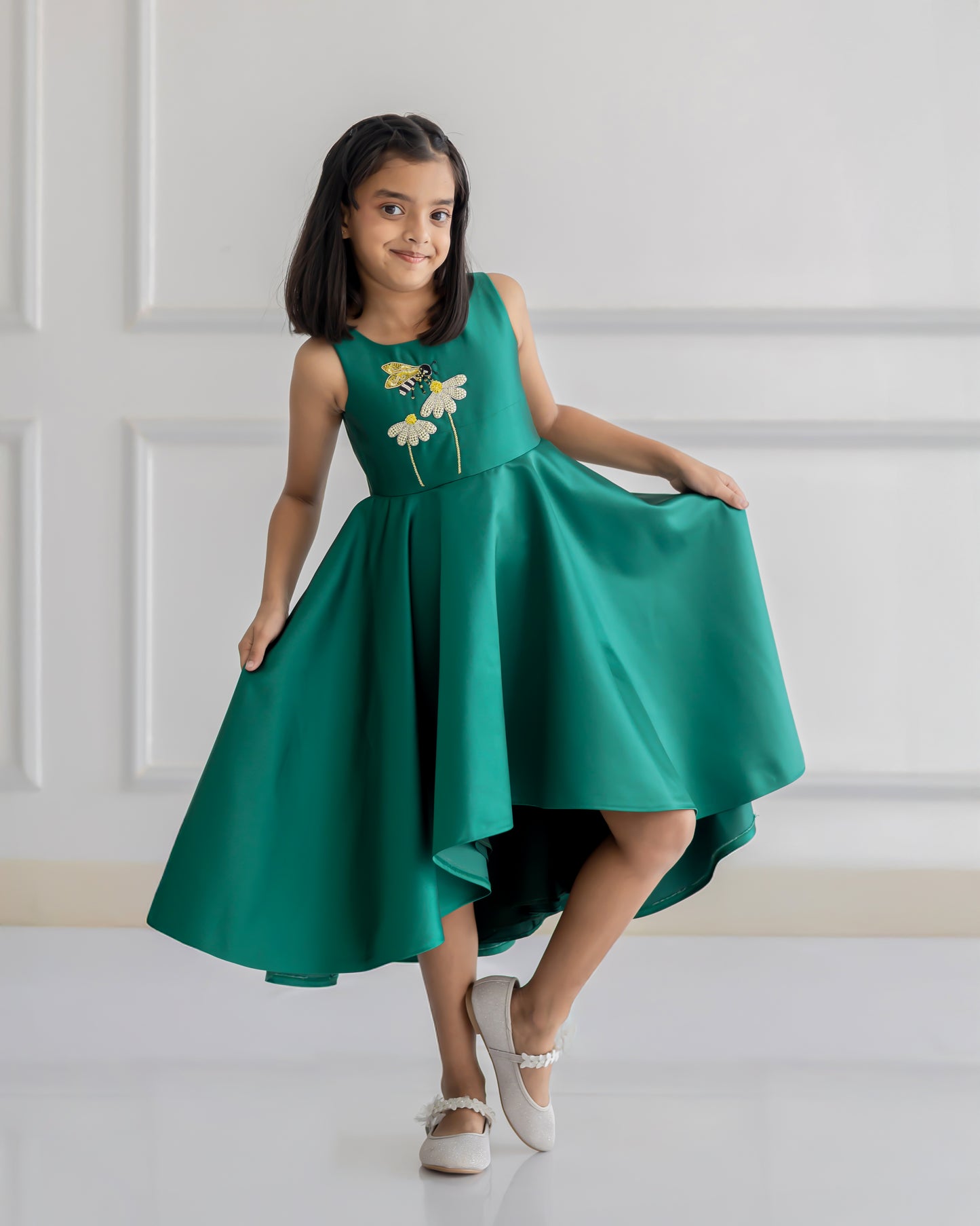 EMERALD BUZZ