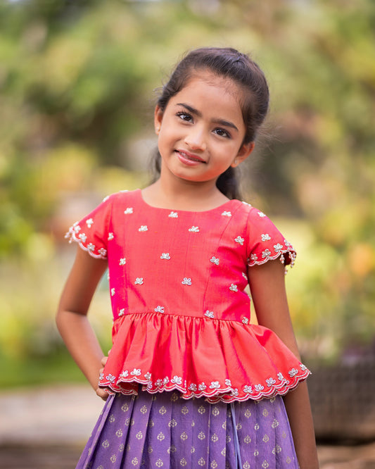 A LAVENDER TISSUE LEHENGA WITH PAITHANI BORDER