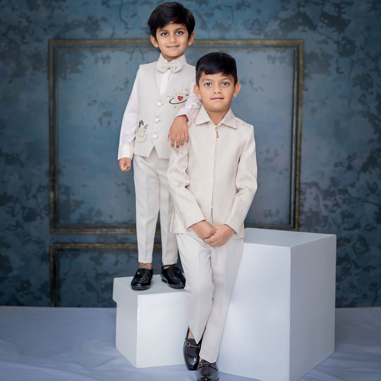 IVORY EDGE JACKET SET